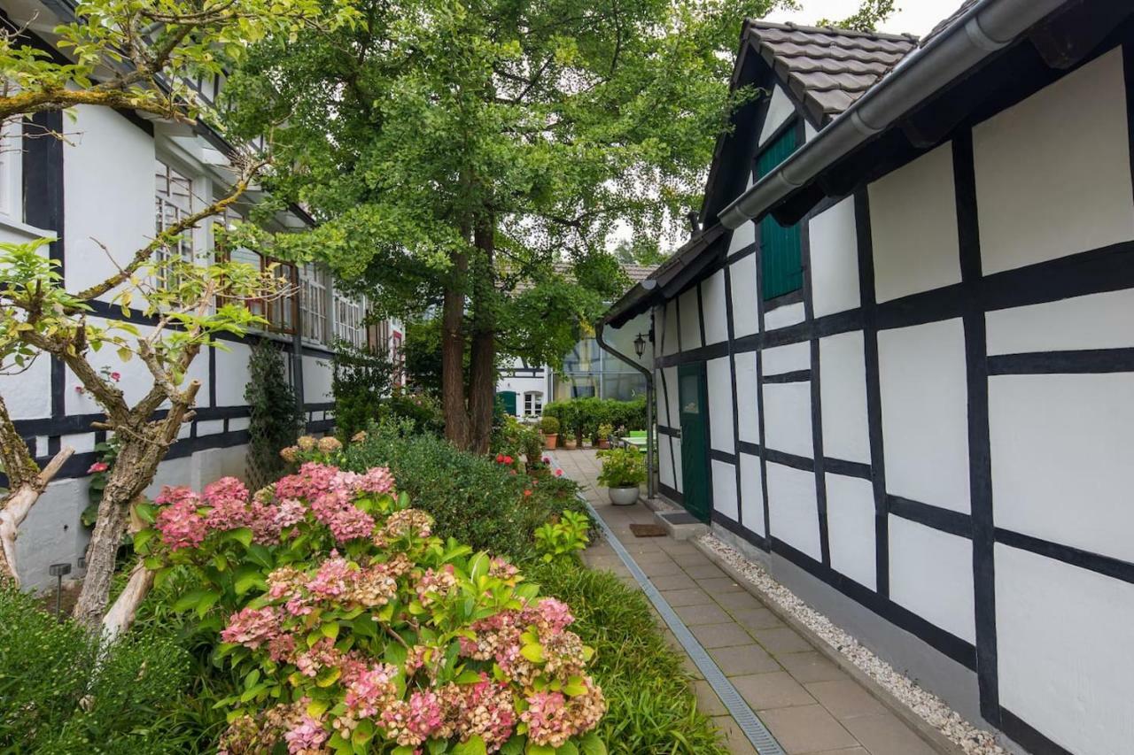 Ferienhaus Im Fachwerkhof 'Haus In Bewegung' Seelscheid Экстерьер фото