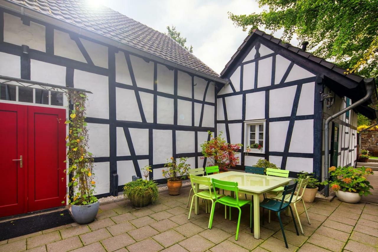 Ferienhaus Im Fachwerkhof 'Haus In Bewegung' Seelscheid Экстерьер фото